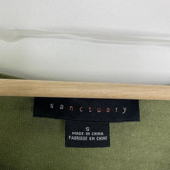 Sanctuary Green Short Sleeve Split V-Neck Side Slit Top Women's Size Small S - Picture 5 of 6